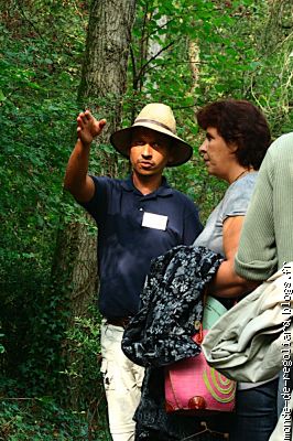 Eric "Le jardinier" qui a assur� la visite des espaces de nature ...